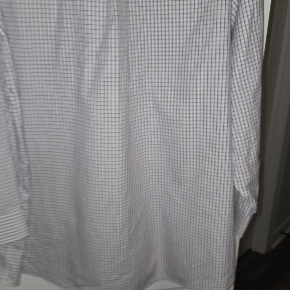 LL Bean Men's Long Sleeve Cotton Traditional Fit Button Down Shirt - Picture 9 of 10